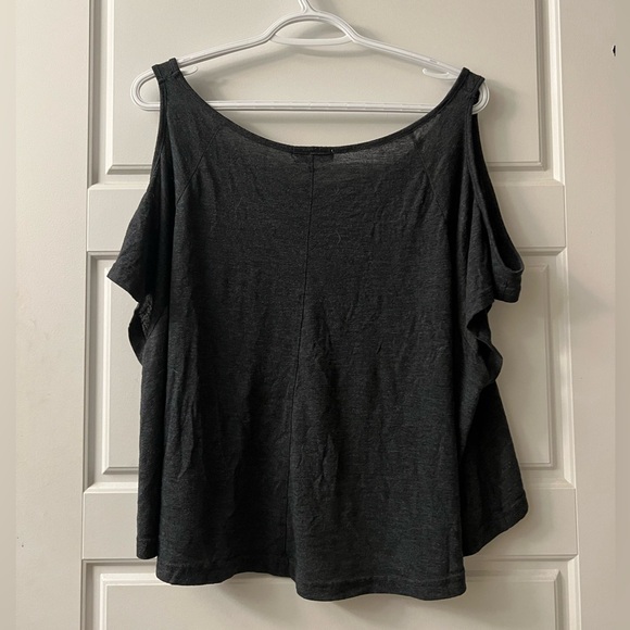 🌸3 FOR 5🌸 Vintage Ardene Top - Picture 4 of 4